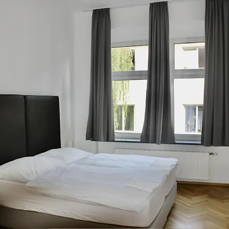 Linz City Appartements 24H Check-In Exterior photo