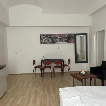 Linz City Appartements 24H Check-In Exterior photo